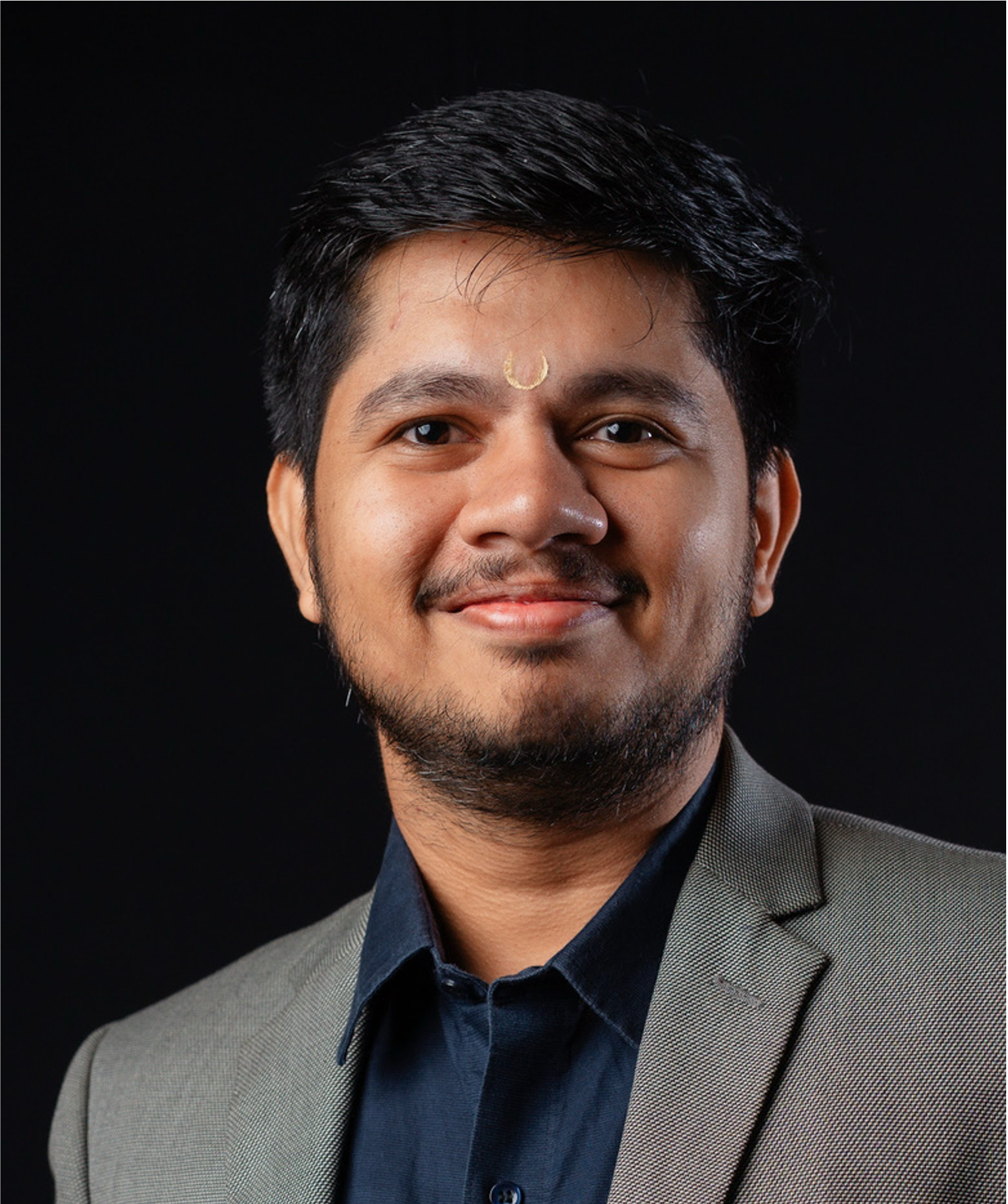 VEDHARAMAN profile picture